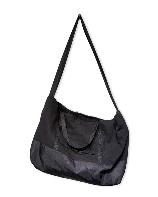 Zip Tote in Black