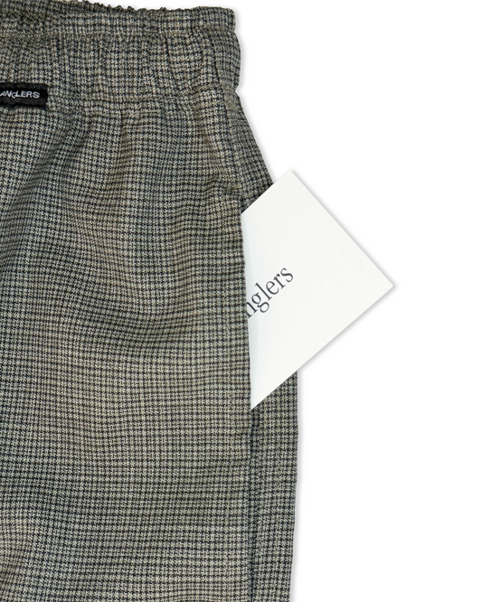 Pablo shorts in olive houndstooth