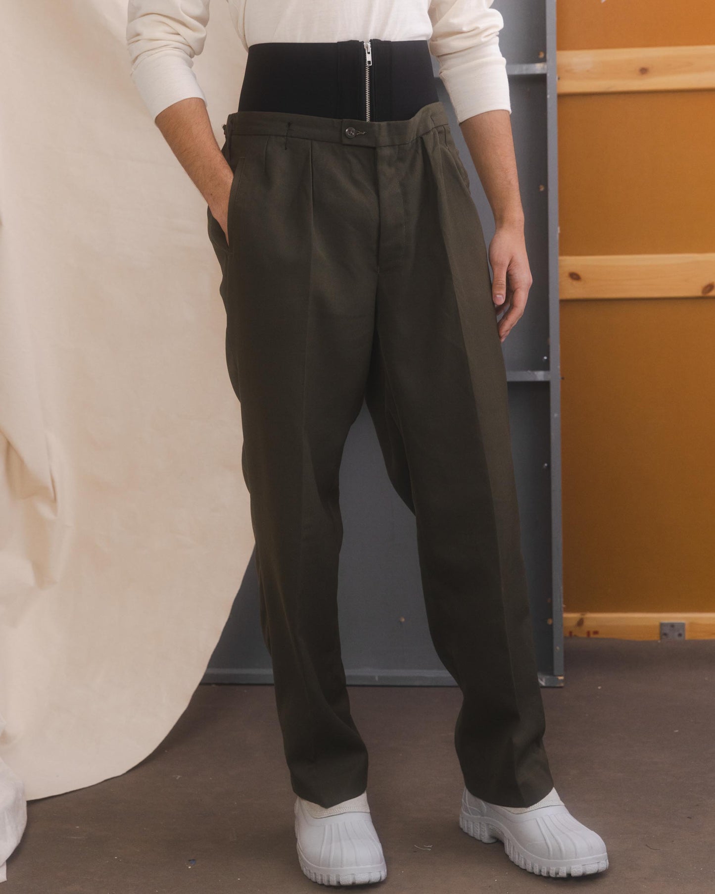 Wool Pant with Elasticated Waist - Olive & Black